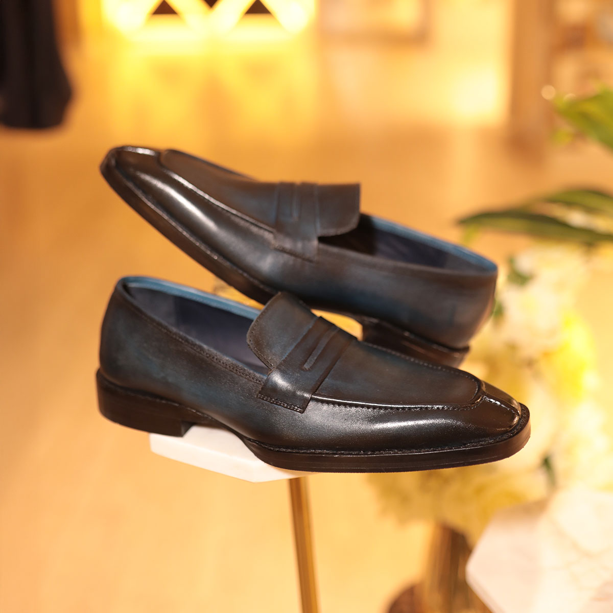 Men loafers