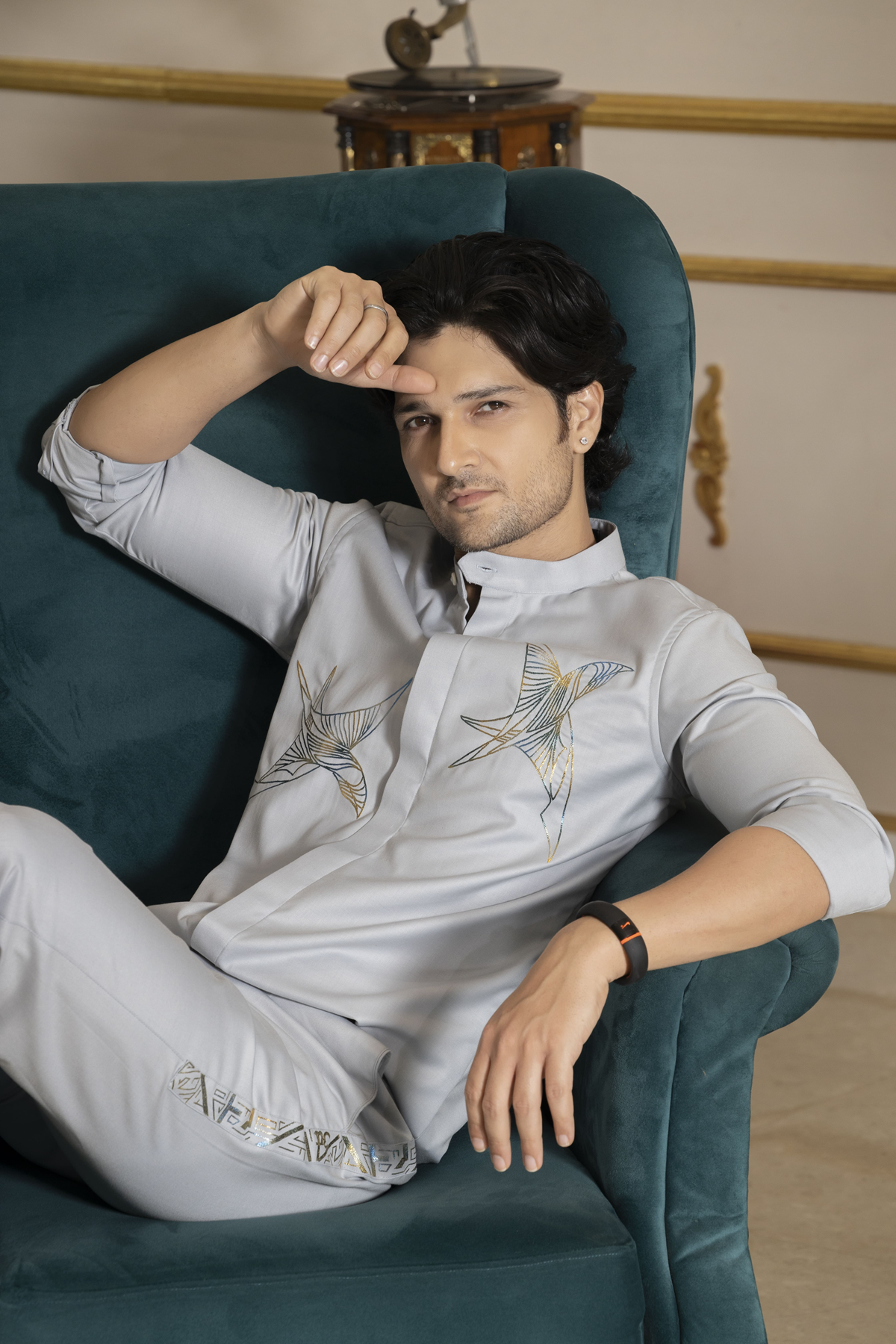 Coord-shirt with embroidery details and matching trousers